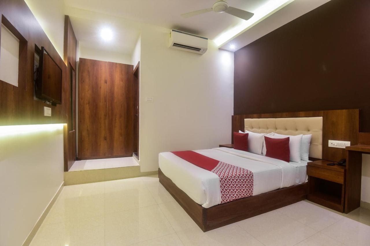 Oyo Shubham Residency Hotel Bhivándi Kültér fotó